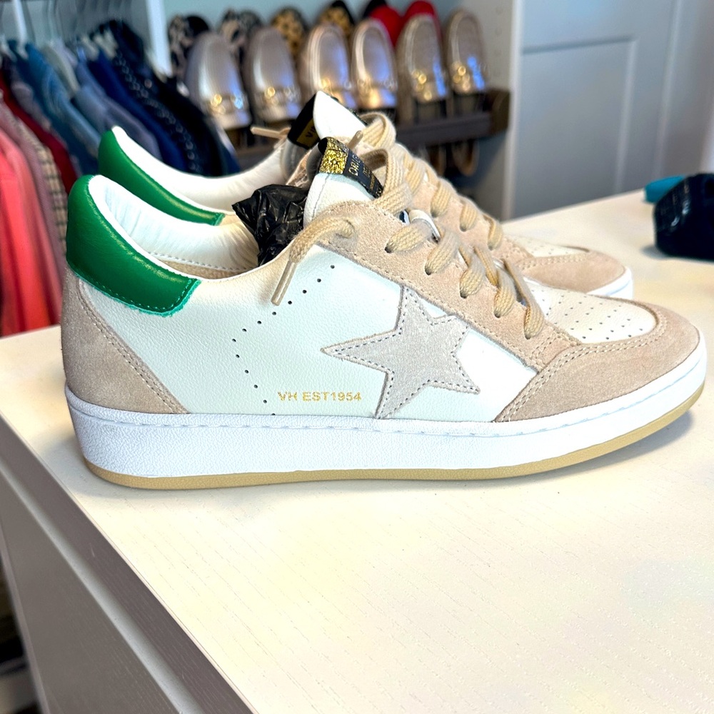 Vintage Havana Denisse Sneakers size 7.5 - Worn once